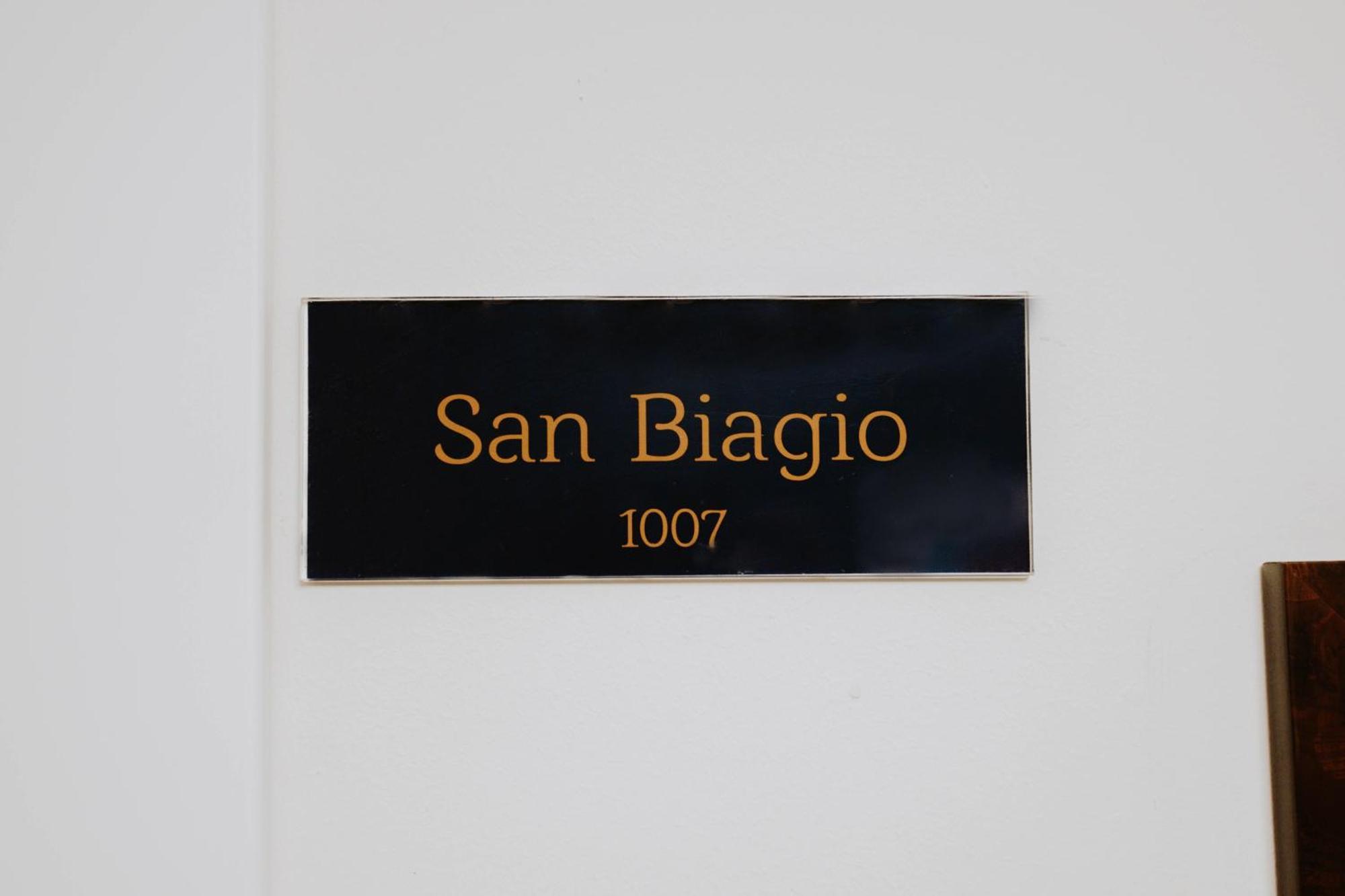 San Gregorio Luxury Apartments Napoli Eksteriør billede
